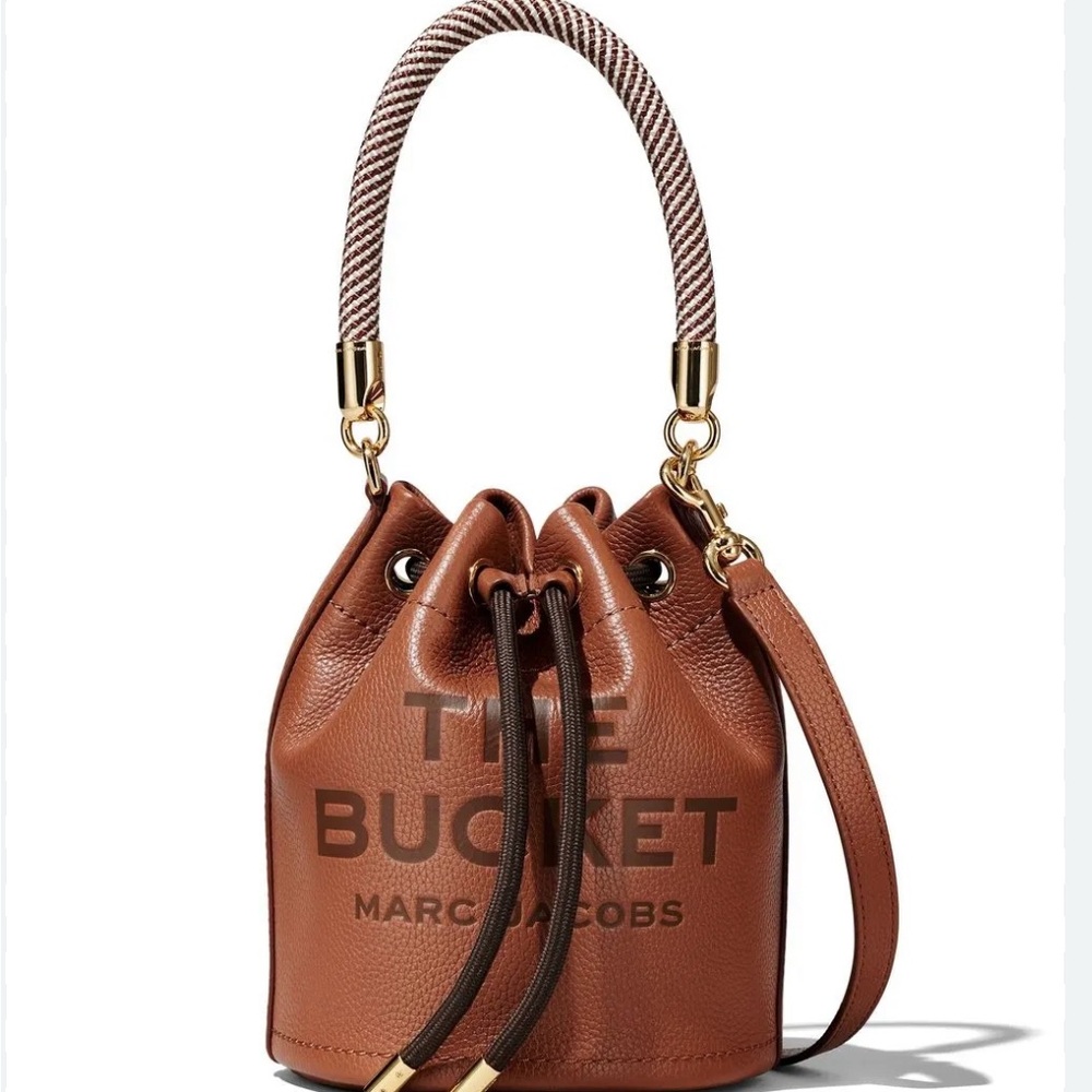 Marc Jacobs Mini Bucket bag - argan oil (color) like new!